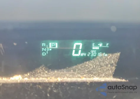 2010 Toyota Prius z USA, uszkodzony, nr VIN JTDKB20U993511526